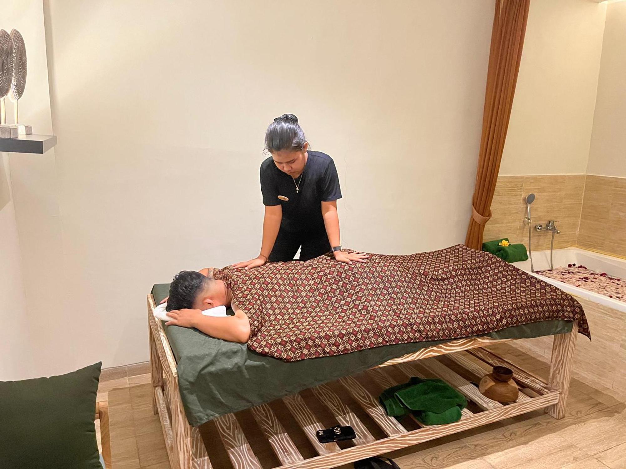 Abian Klumpu Villa & Spa サヌール 外观 照片